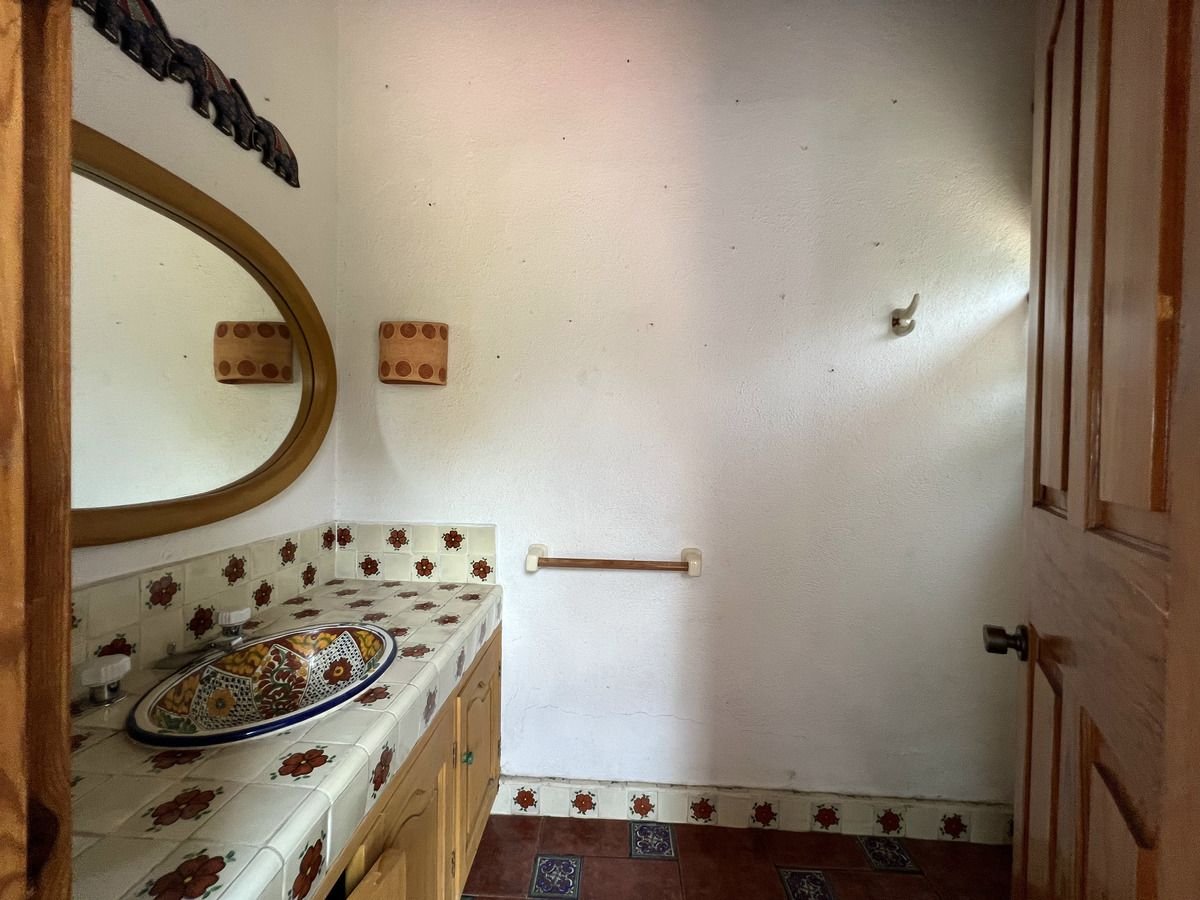 Casa en venta — Santa María Ahuacatlán, Valle de Bravo - Image 12