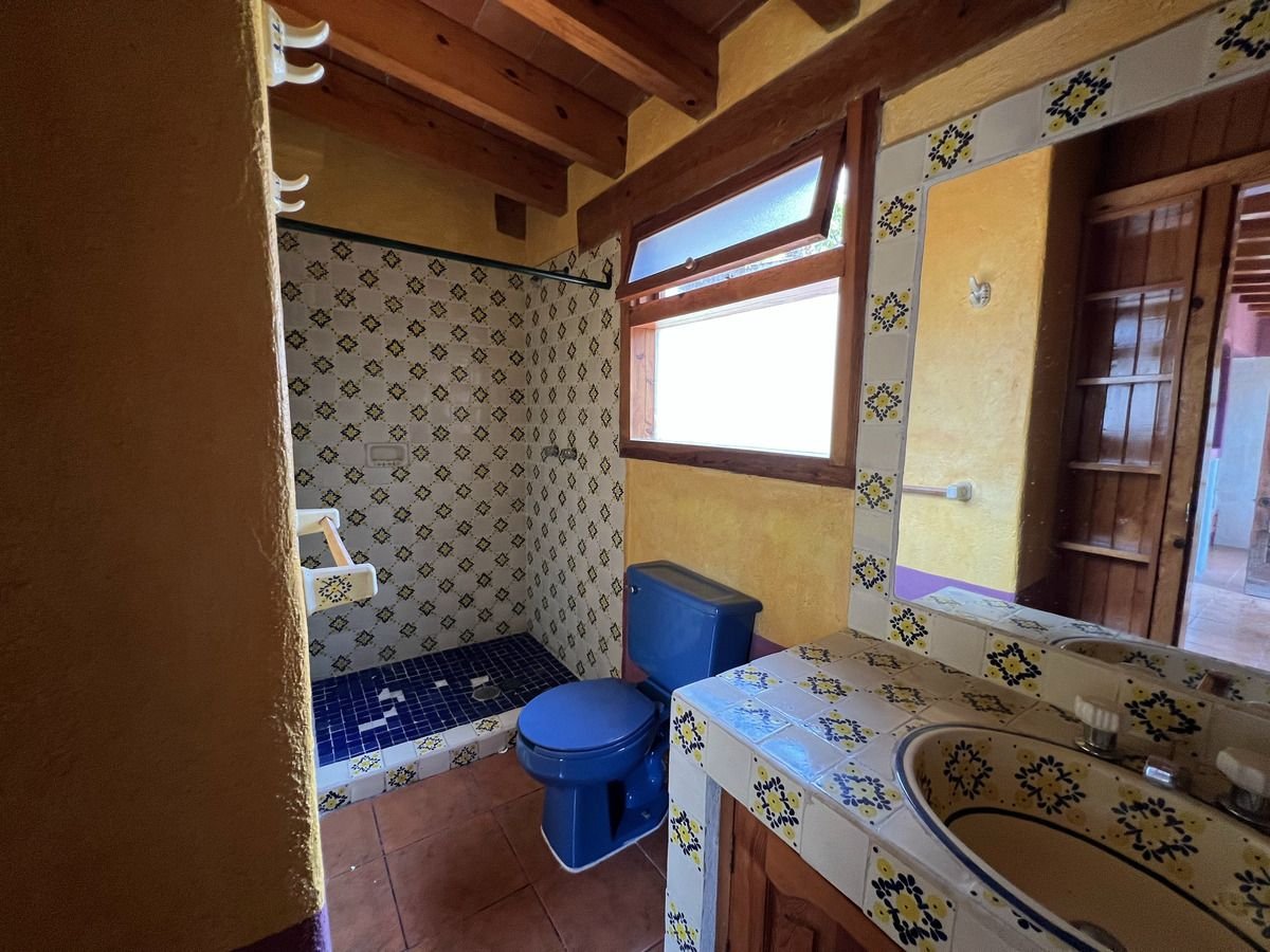 Casa en venta — Santa María Ahuacatlán, Valle de Bravo - Image 25