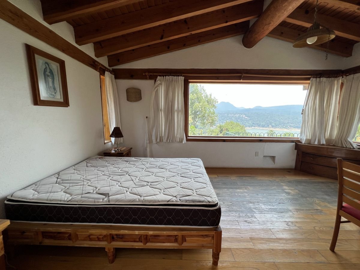 Casa en venta — Santa María Ahuacatlán, Valle de Bravo - Image 7